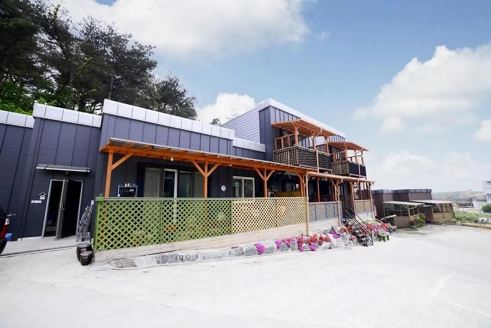 Poem Pension Incheon 3*,  Korsel