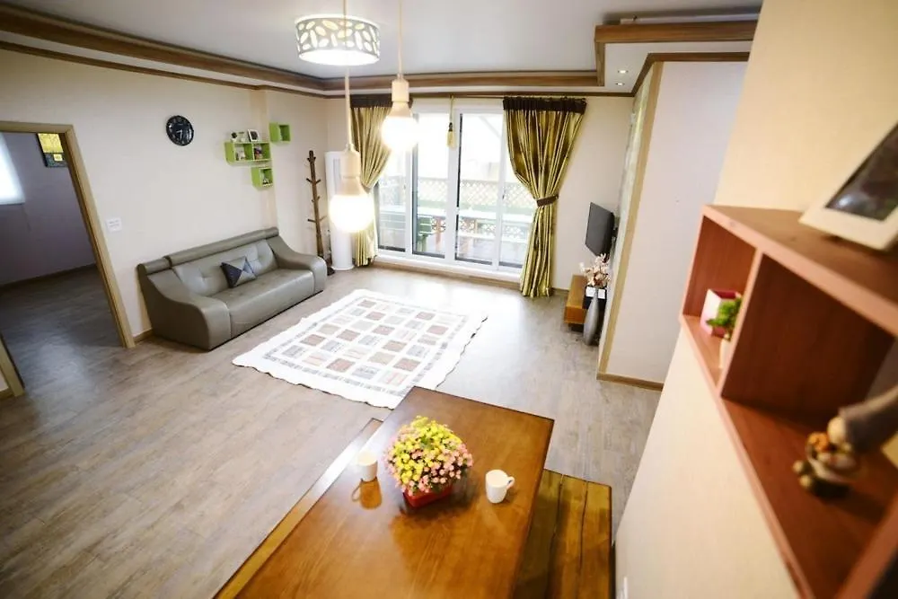 Poem Pension Incheon Guest house