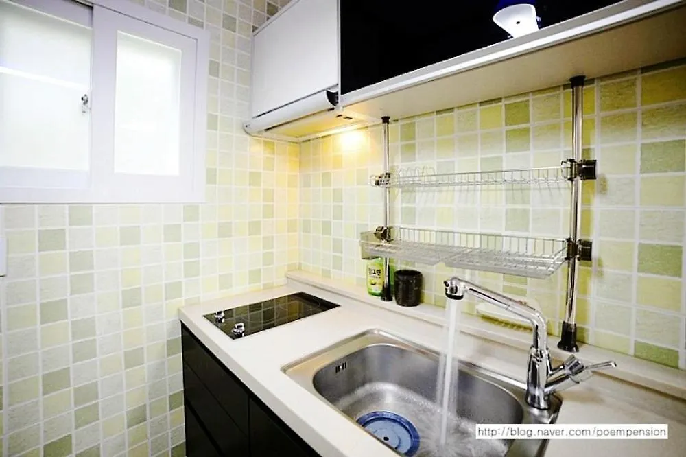 Poem Pension Incheon Guest house